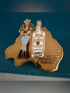 Jim Beam Bottle Club Enamel Pin - Gold, White, Green, Red, Blue